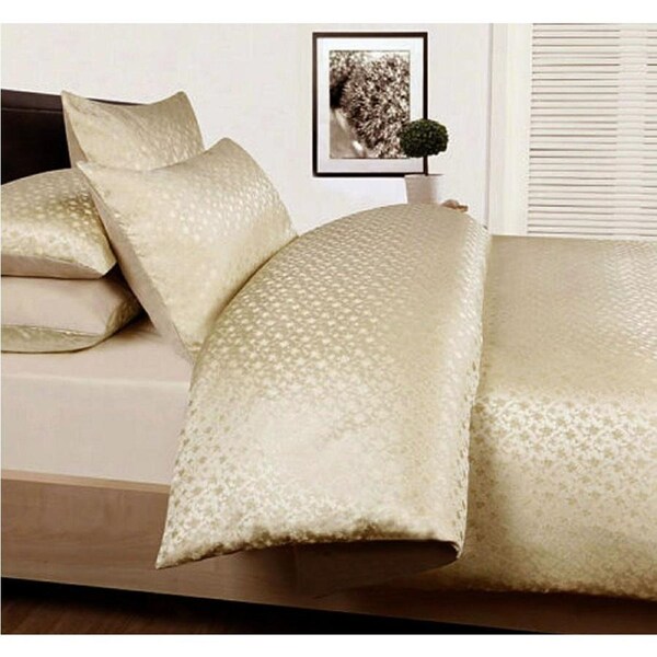 Accessorize Bouquet Cream Jacquard Quilt Cover Set 180 x 210 cm, Floral Design