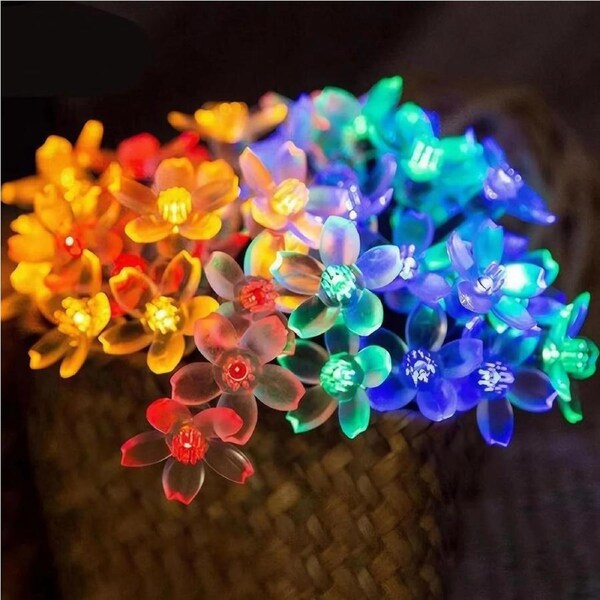 Sakura 6M Waterproof Christmas String Lights, 40 Colorful Snowflake Bulbs