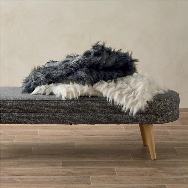 Lorraine Lea Feathertop Throw Rug Grey