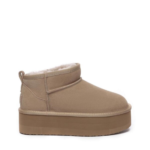 Ugg Australian Shepherd Saylor Ultra Platform - Cow Suede Upper - Women - UGG Boots Sand / EU 41 / AU W 10 / AU M 8