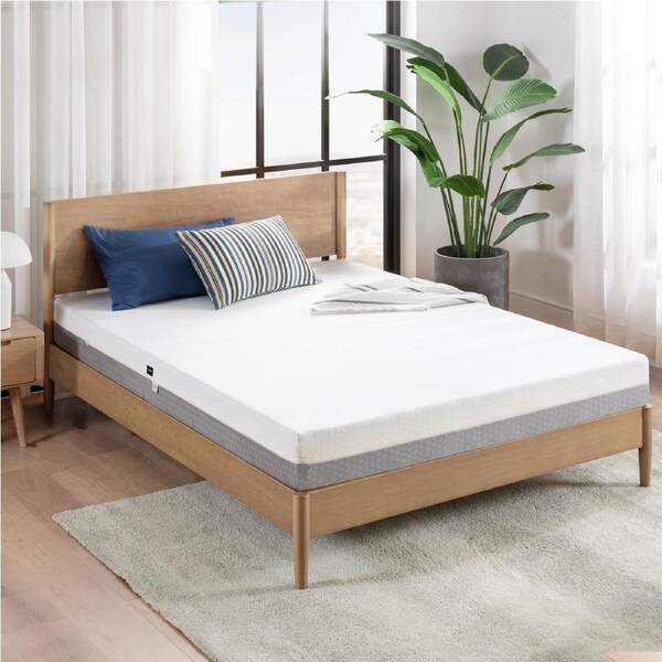 Zinus 18cm Memory Foam Mattress, Flippable, Medium & Firm Comfort, Two-Sided Single