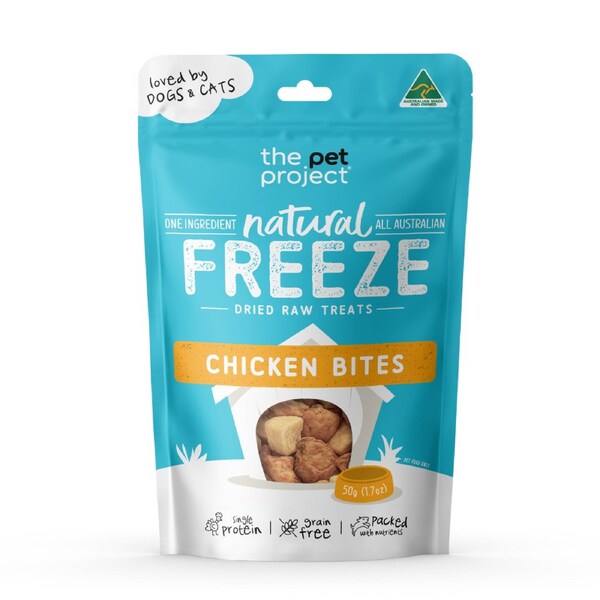 The Pet Project Freeze Dried Dog Cat Treats Chicken Bites 50g