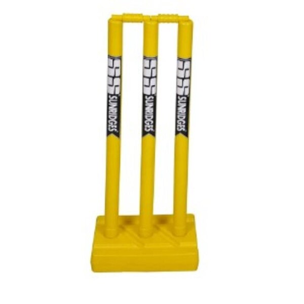 SS Plastic Stumps Set