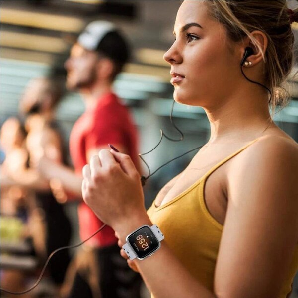 Fitbit Versa 2 Lite Sports Replacement Band Black Large