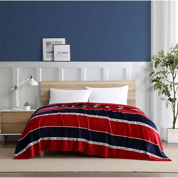 Nautica Bellecastle Blanket - Queen