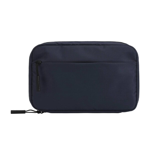 Incase Accessory Carrying Case Apple iPhone Smartphone, Accessories - Black - Flight Nylon, Plush, Polyester Body - 50.8 mm Height x 152.4 mm Width x 241.3 mm Depth