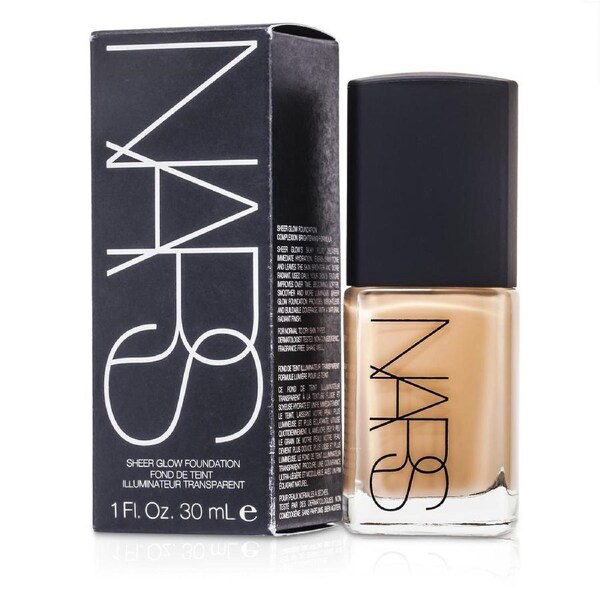 NARS Sheer Glow Foundation - Santa Fe (Medium 2) 30ml/1oz Santa Fe (Medium 2) / 30ml/1oz