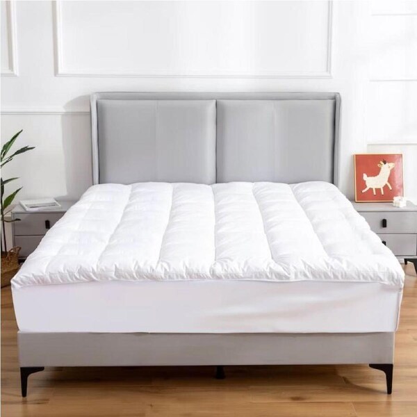 Hacienda Luxury 1000GSM Fitted Bamboo Blend Mattress Topper Queen