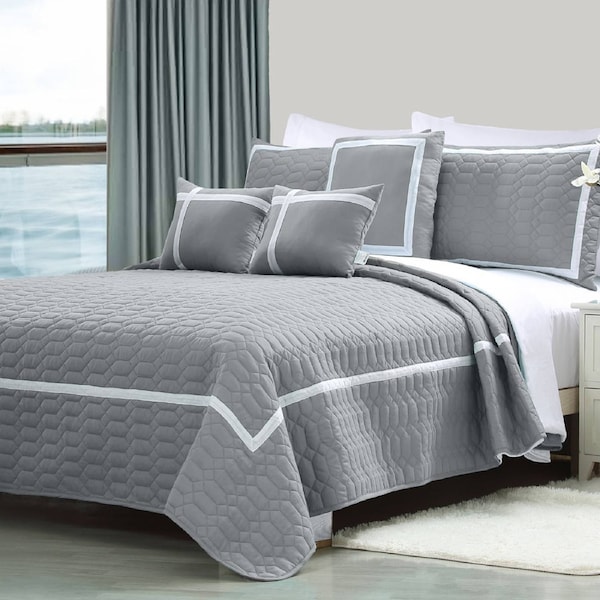 10 Piece Two-Tone Embossed Comforter with Sheet Set test Silver / King