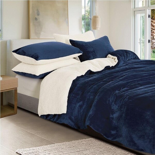 Gioia Casa 2-in-1 Teddy Sherpa Quilt Cover Set & Blanket Navy Blue King
