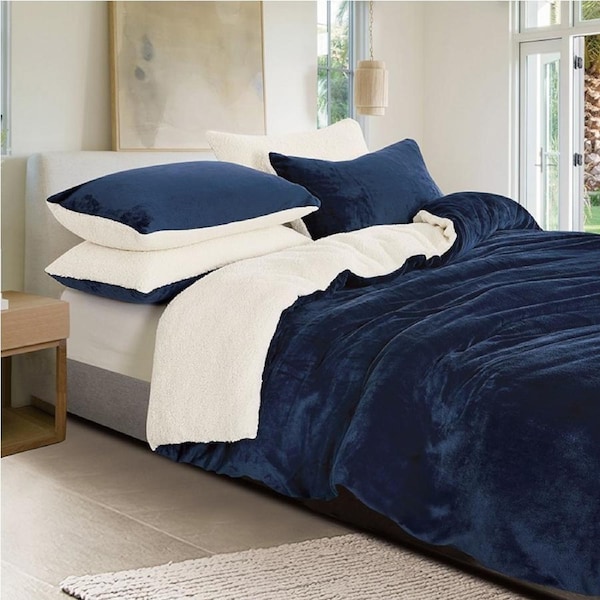 Gioia Casa 2-in-1 Teddy Sherpa Quilt Cover Set & Blanket Navy Blue Super King