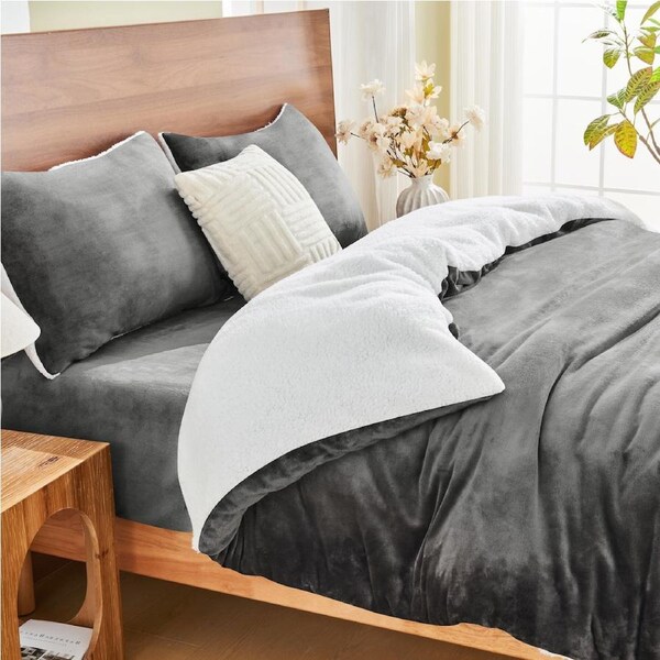 LINENOVA Luxurious Warm Teddy Fleece Sherpa Quilt Cover Duvet Cover Pillowcases Set,Fluffy,Comfort For Cold Winter Night King / Charcoal