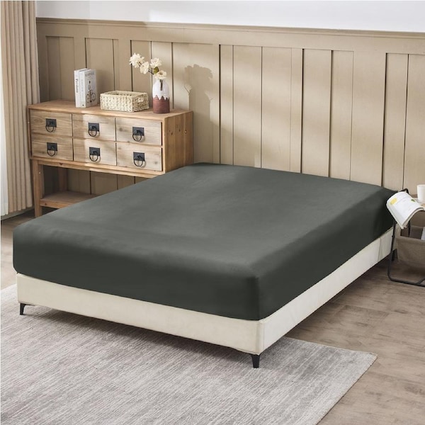 LINENOVA 100% Cotton Fitted Sheet,Soft,Breathable,Skin Friendly Fitted Sheet Double / Charcoal