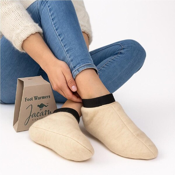 JACARU 100% Australian Sheepskin Wool Slippers Foot Warmers Winter Warm Washable Medium (Size 7)