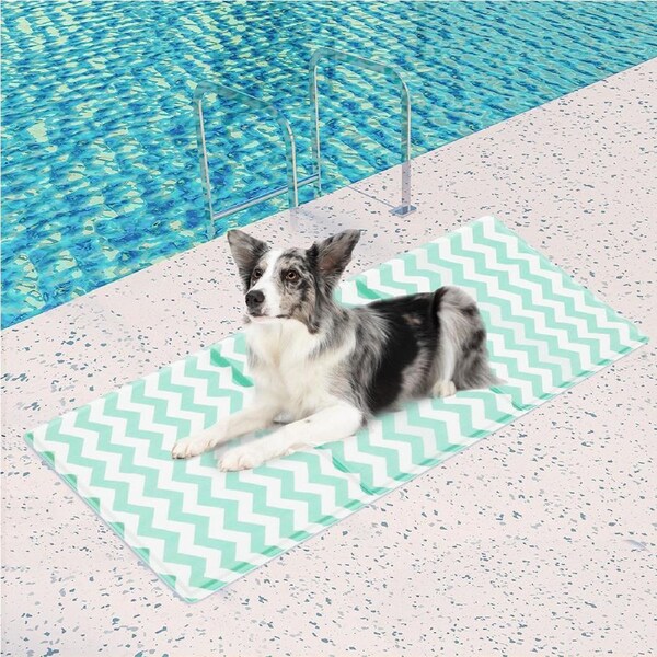 Pawz Pet Cooling Mat Gel Dog Water Bed Ice Mattress Non-Toxic Self-Cool Durable L (90cm x 50cm) / Green