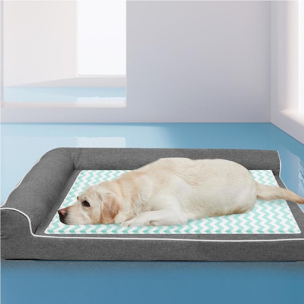 Pawz Pet Cooling Mat Gel Dog Water Bed Ice Mattress Non-Toxic Self-Cool Durable XL (120cm x 80cm) / Green