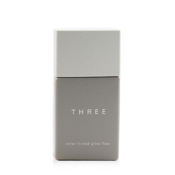 THREE Solar Tinted Glow Flow Liquid Foundation SPF 50 - # 02 30ml/1oz 02 / 30ml/1oz