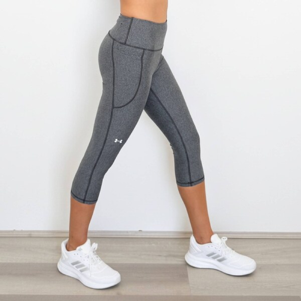 Under Armour Women's Heatgear Armour Hi Capri Tights - Charcoal Light Heather/White M