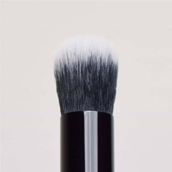 Napoleon Perdis Makeup Concealer Brush Cn3
