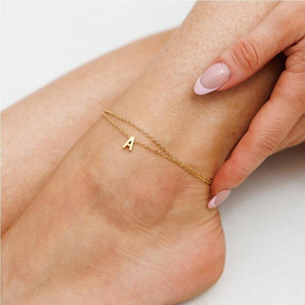 Amici by Ella - Gold Initial Anklet a