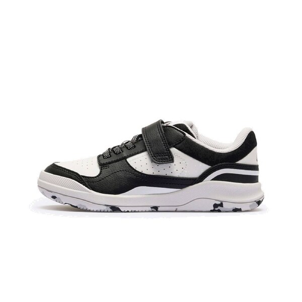 Decathlon Kids' Unisex Multisports Durable Shoes Playventure Yard White/Black AU 1 - EU 33 / Black/White