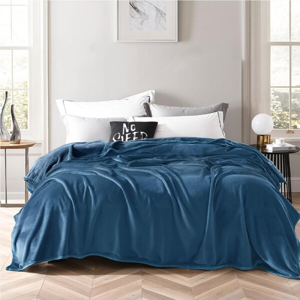 Ramesses Ultra Soft Warm Winter Minklon Blanket 750GSM 160 x 200cm / Bluestone