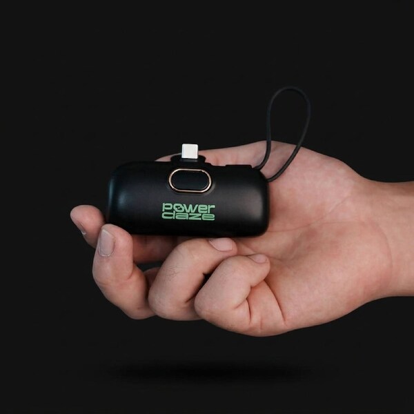Rechargeable Fast Charge Power Bank LIGHTNING