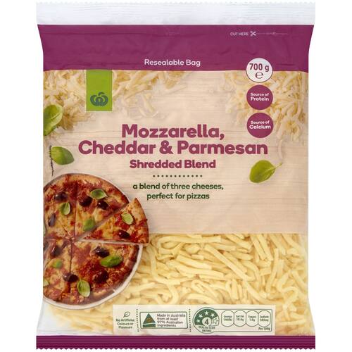 Woolworths Mozzarella Cheddar and Parmesan Shredded Blend 700g bunch