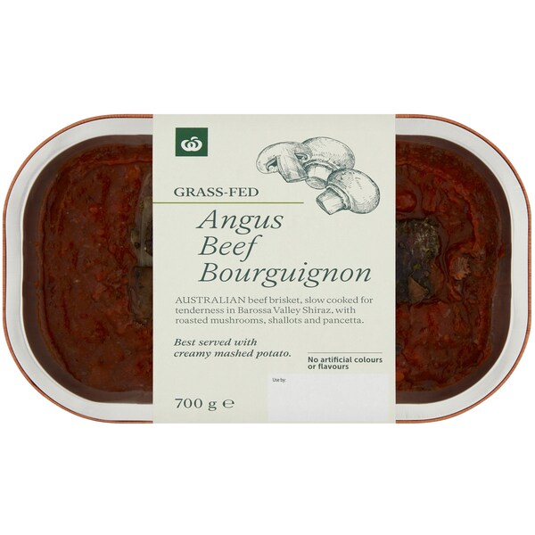 Woolworths Grass Fed Angus Bourguignon Beef & Shiraz Chilled Meal 700g