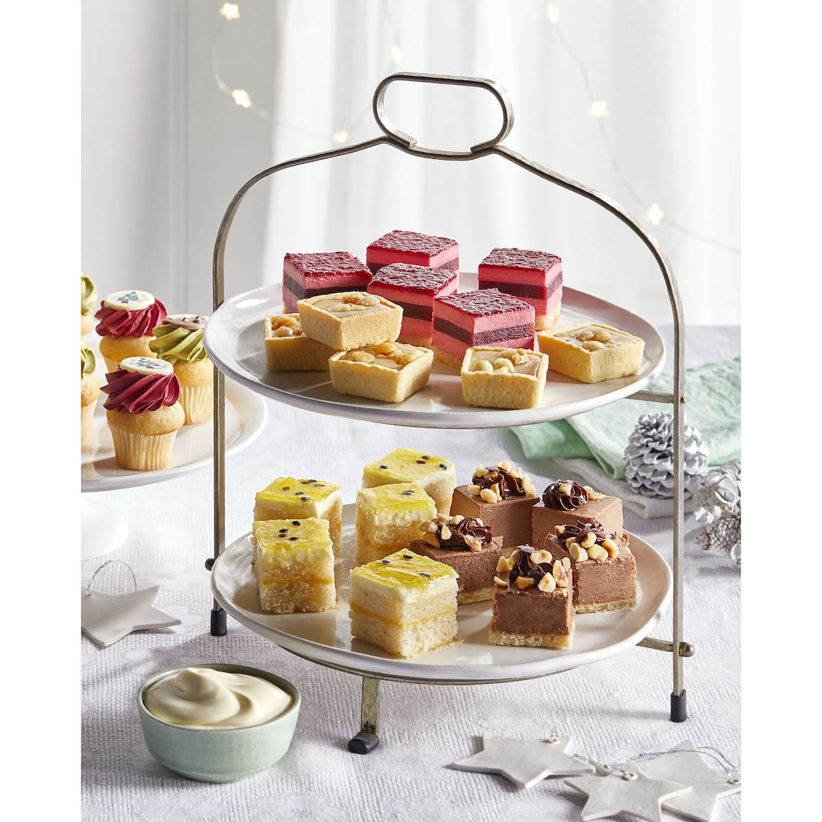 Gold Mini Dessert Entertaining Selection 20pk bunch