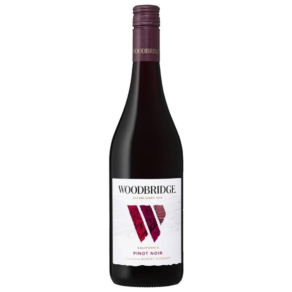 Woodbridge California Pinot Noir 750mL