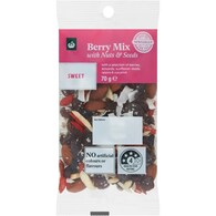 Woolworths Berry Mix With Nuts & Seeds Sweet
