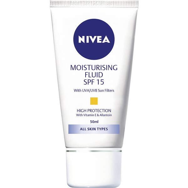 Nivea Moisturising Day Face Cream Fluid SPF 15 50mL