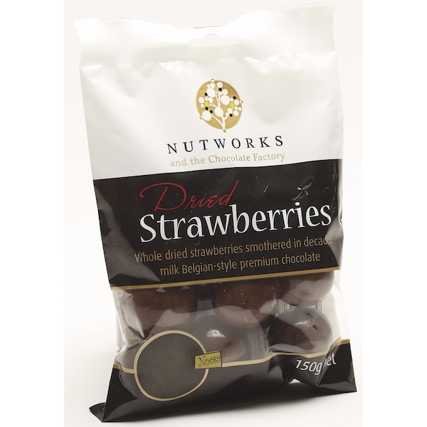 Black Bag Milk Chocolate Strawberries 150g