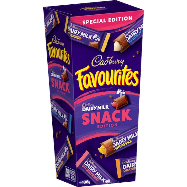 Cadbury Favourites Snack Chocolate Gift Box 686g