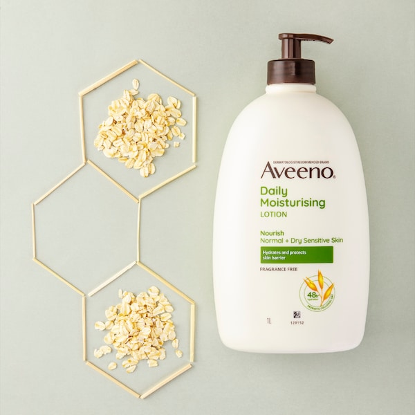 Aveeno Daily Moisturising Body Lotion Fragrance Free Sensitive Skin 1L