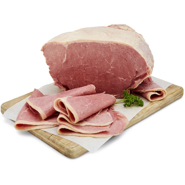 Woolworths Corned Beef Sliced From The Deli per 100g