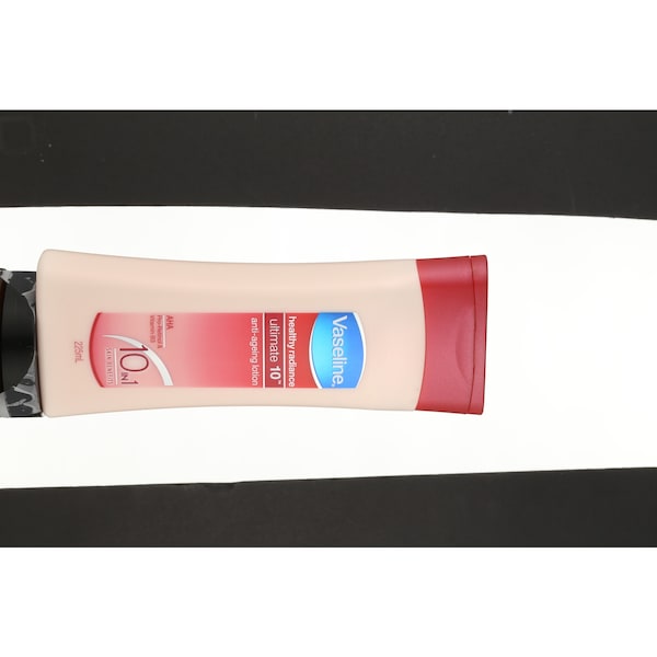 Vaseline Ultimate 10 Anti Ageing Body Lotion Healthy Radiance 225ml