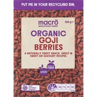 Macro Goji Berries