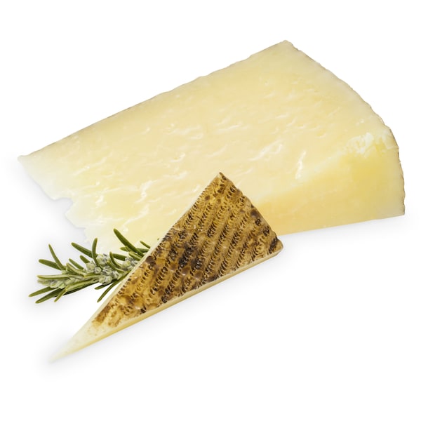 Miguel Maestre Manchego Cheese Aged 6 Months 150g