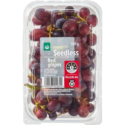 fresh fruit grapes red