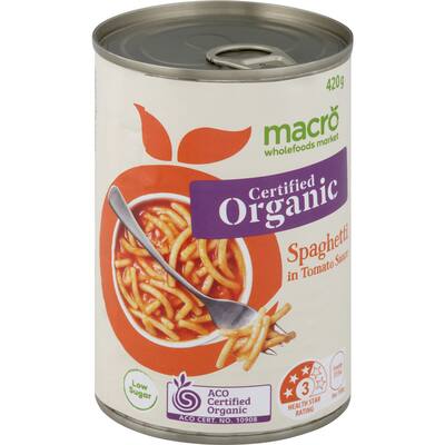 macro organic spaghetti in tomato sauce