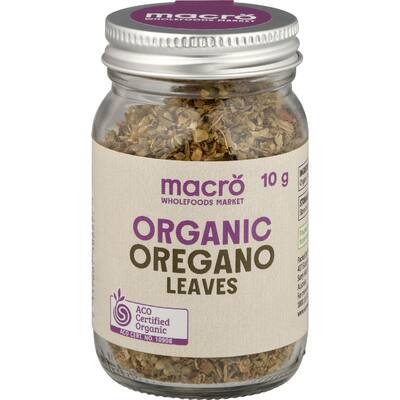macro organic oregano leaves