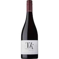 te kairanga estate pinot noir